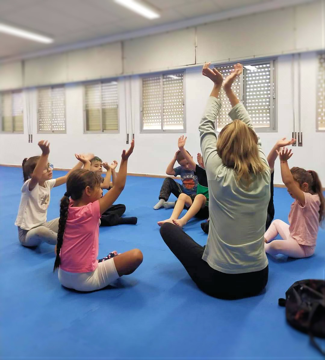 Hatha Yoga con Mindfulness en Sotogrande, Alcaidesa y La Línea