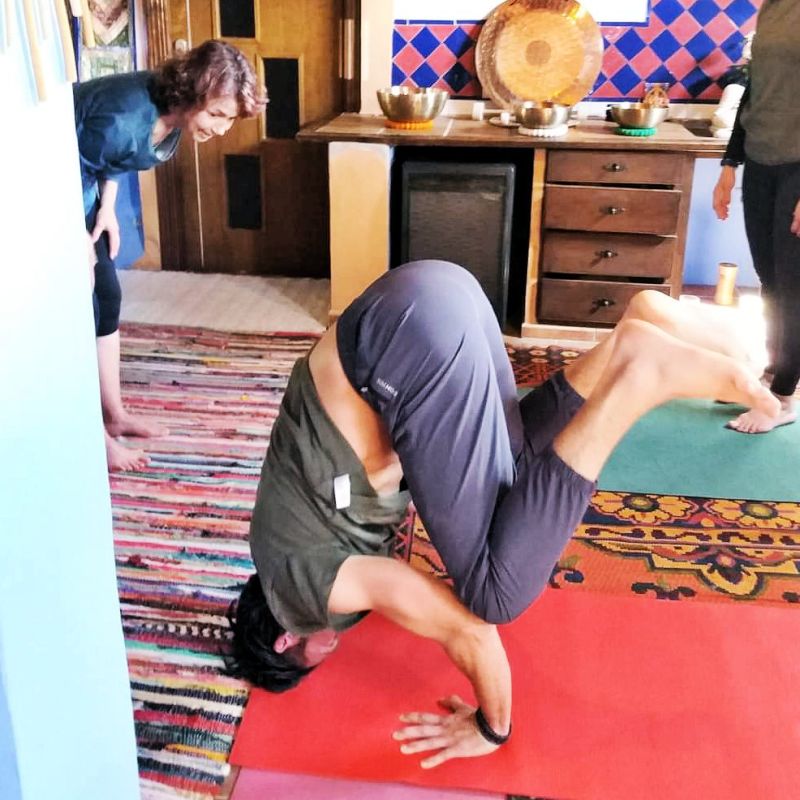 Retiro de Yoga en Familia en un centro holístico