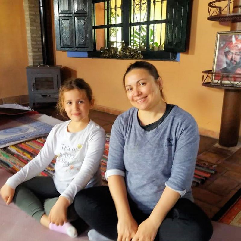 Retiro de Yoga en Familia en un centro holístico