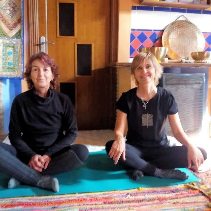 Retiro de Yoga en Familia en un centro holístico