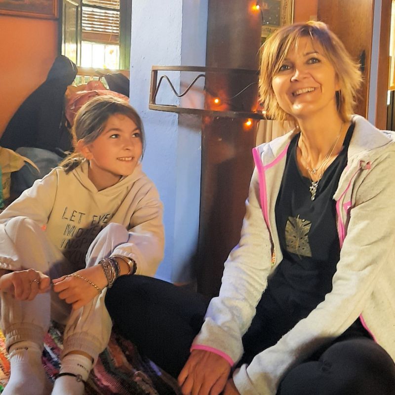Retiro de Yoga en Familia en un centro holístico